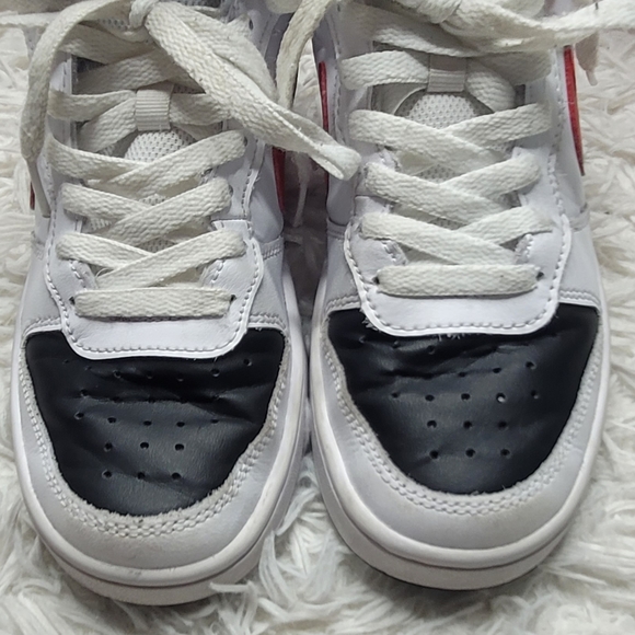 ❤️Boys Court Borough Mid 2 Nikes ❤️ - Picture 2 of 16